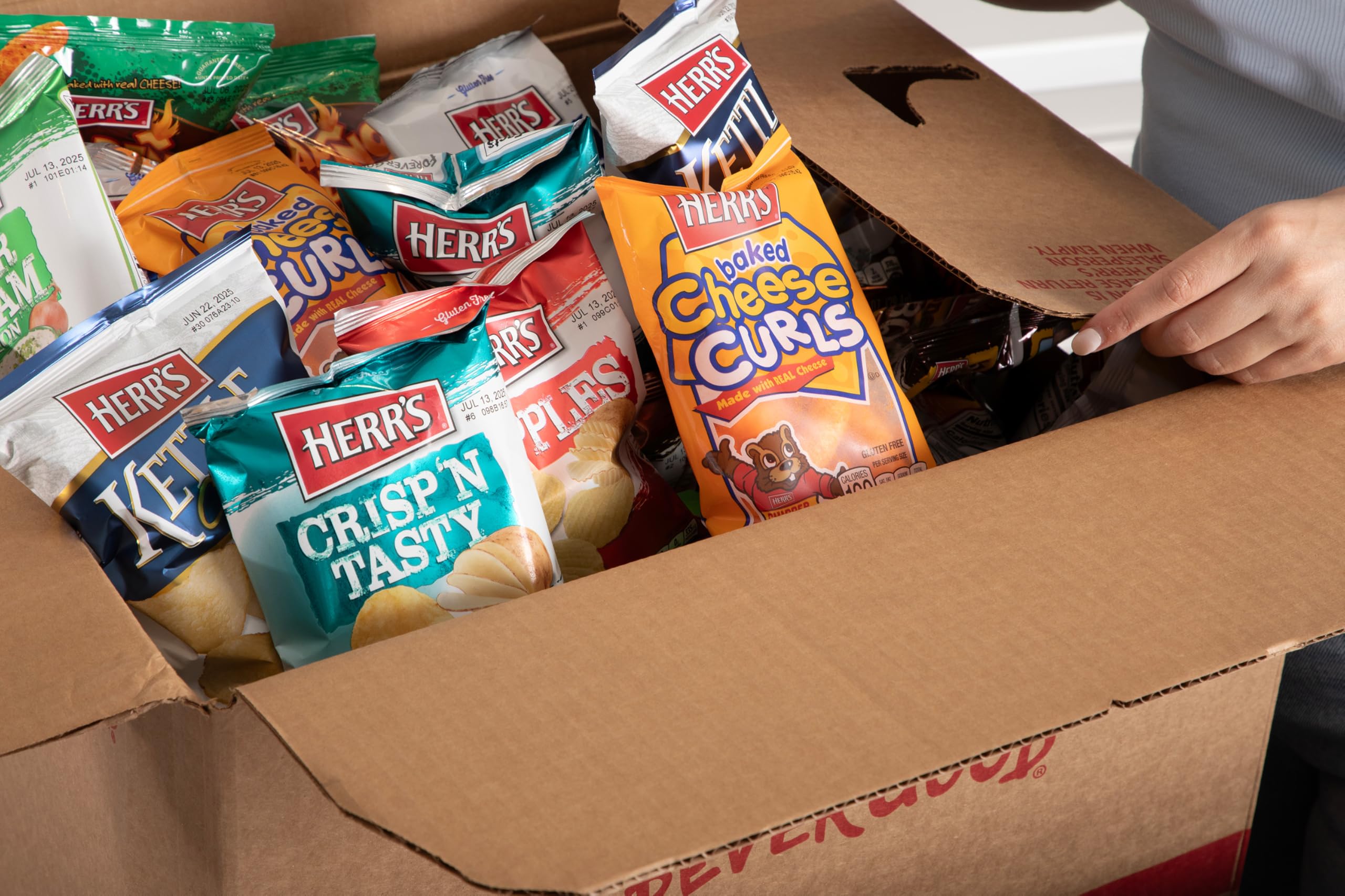 Herr's Baked Cheese Curls, 1 Ounce (Pack of 42 Bags) – Lightly Baked Cheesy Curls – Perfect for Everyday Snacking - Image 8