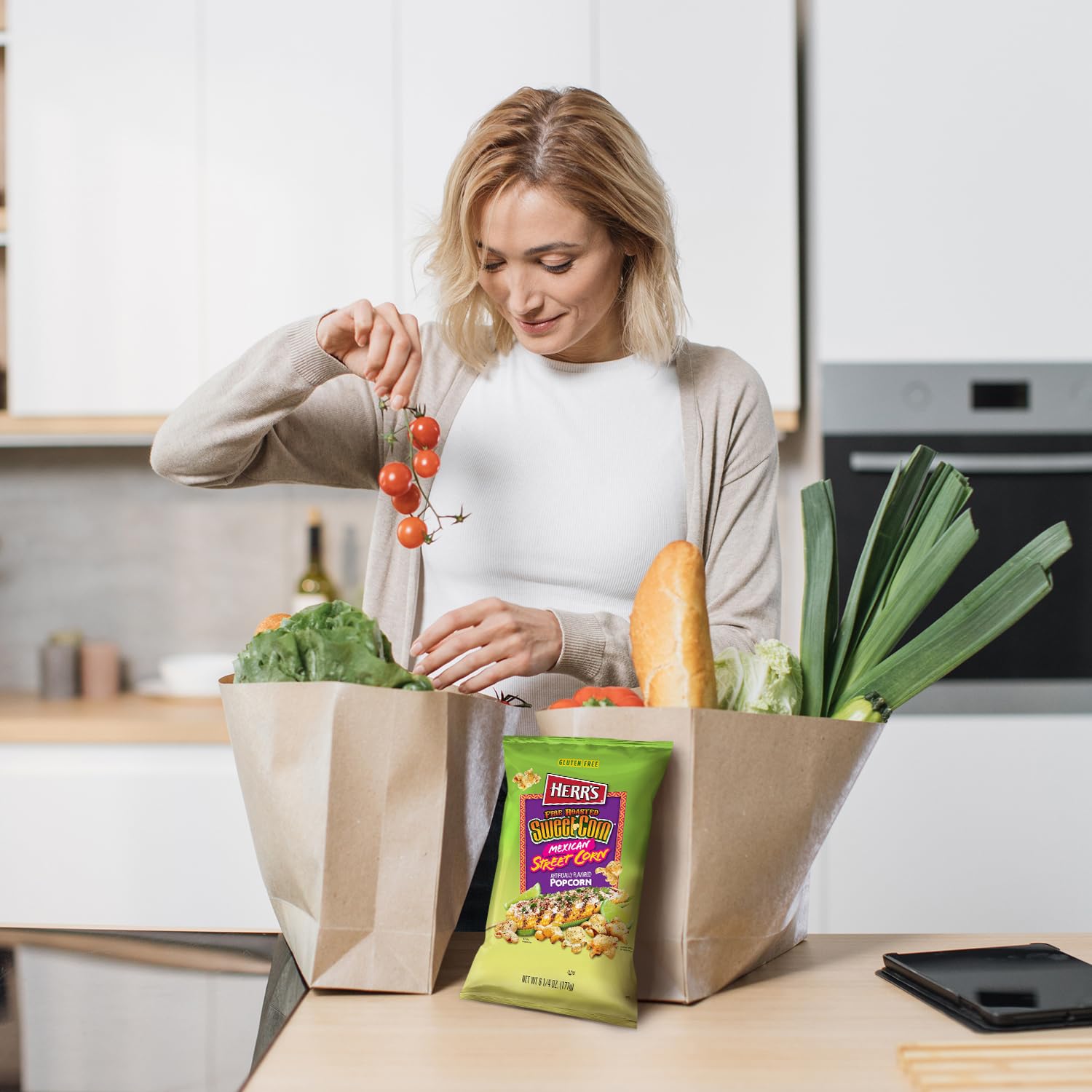 Herr's Fire Roasted Sweet Corn Mexican Street Corn Popcorn 4 Ounce (Pack of 6 Bags) – Flavorful Popcorn with Sweet and Smoky Elote Taste – A Bold Snack for Every Occasion - Image 8