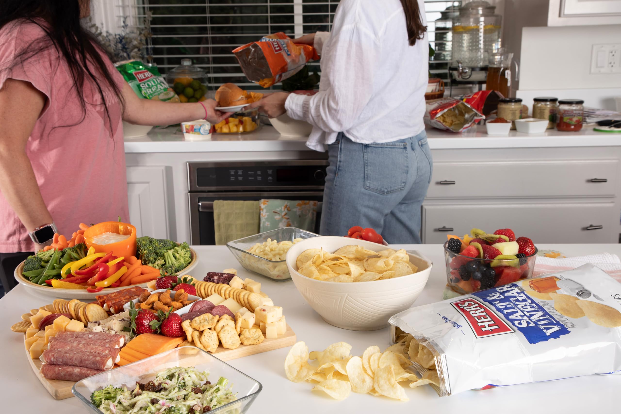 Herr's Salt and Vinegar Potato Chips, 1 Ounce (Pack of 42 Bags) – Tangy and Bold Chips in Convenient Snack Packs – Great for On-the-Go Cravings - Image 6