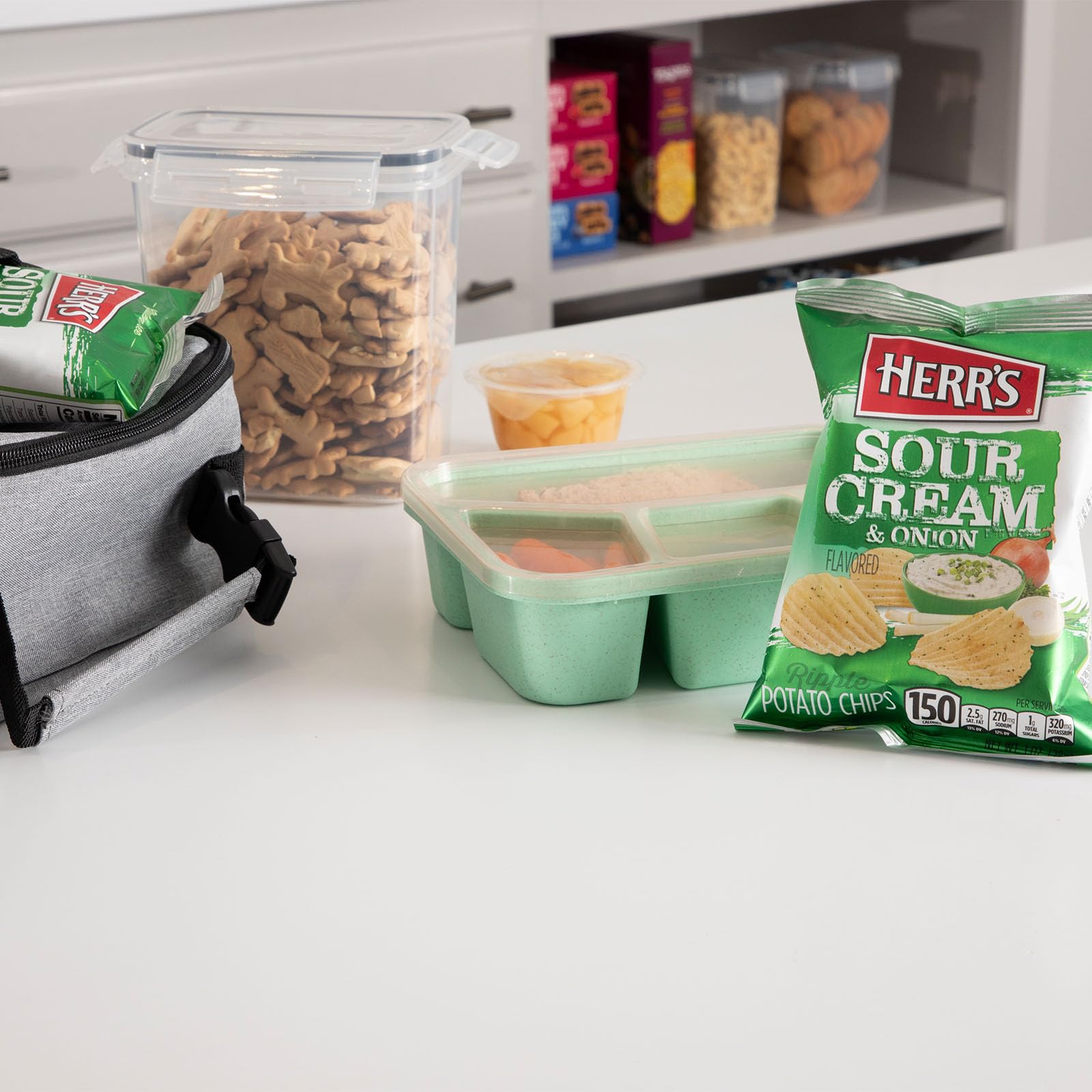 Herr's Sour Cream and Onion Potato Chips, 1 Ounce (Pack of 42 Bags) – Creamy and Tangy Potato Chips with a Savory Kick – Ideal for Lunches and Snack Breaks - Image 4